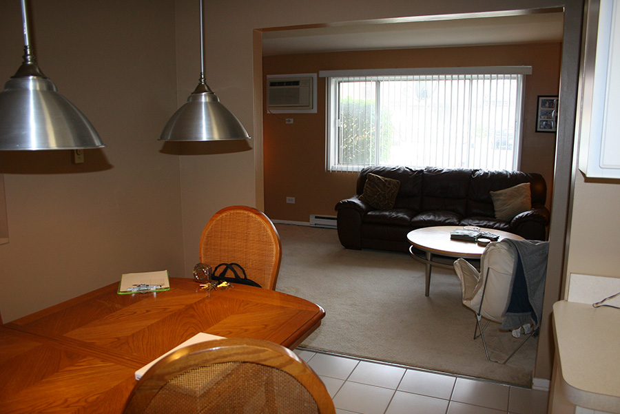 Mokena, IL condo for sale interior.